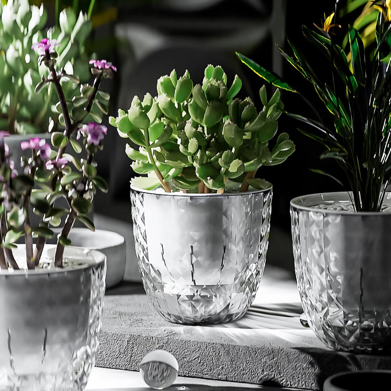 self-watering flowerpot, view 6 - MRSLM