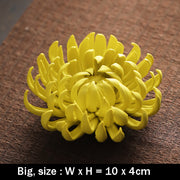 chrysanthemum ceramic incense burner, view 3 - MRSLM