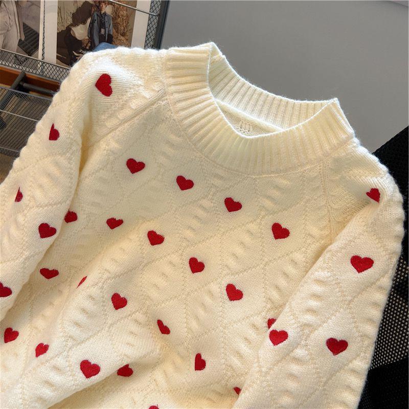 Women's heart cable-knit pullover sweater, view 2 - MRSLM