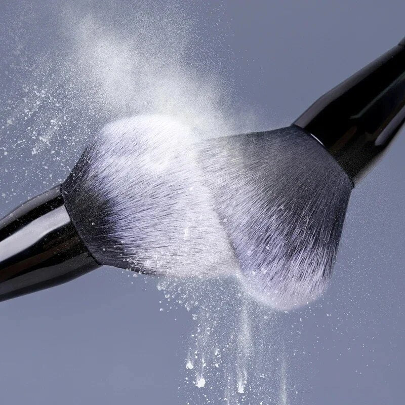 Professional Multi-Purpose Makeup Brush for Powder, Foundation, and Blush