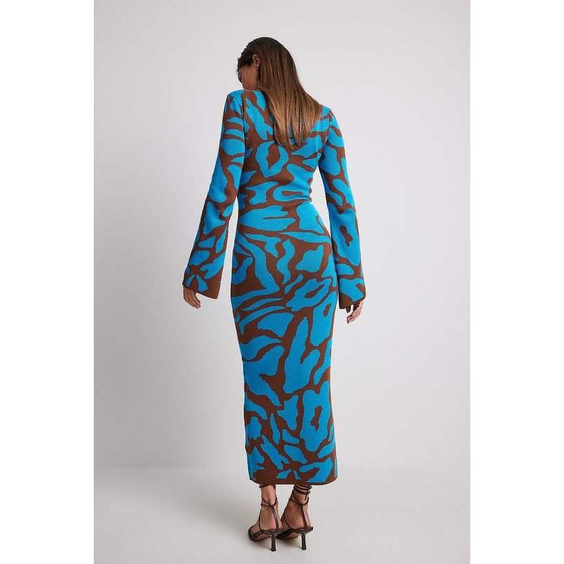 Striped knit O-neck midi dress, view 18 - MRSLM