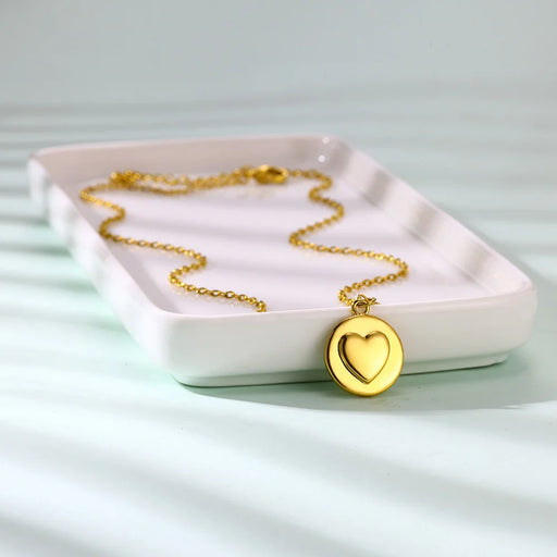 gold heart pendant necklace - MRSLM