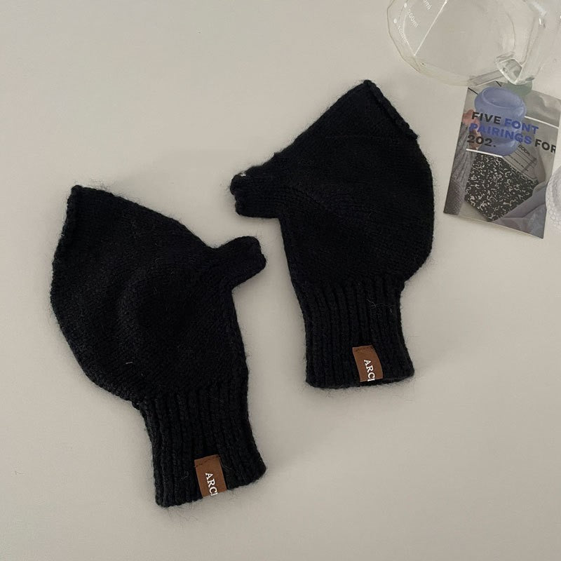 touch screen knitted gloves, view 2 - MRSLM