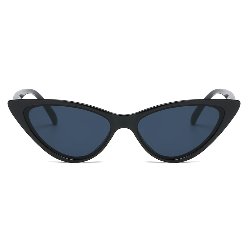 Chic Vintage Cat Eye Sunglasses for Women - UV400 Gradient Lenses
