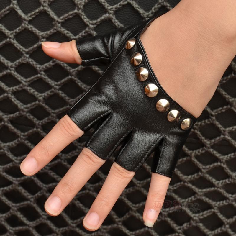 Studded half finger dance gloves, view 9 - MRSLM