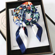 square scarf, view 3 - MRSLM