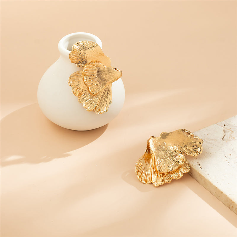 geometric petal flower stud earrings, view 7 - MRSLM