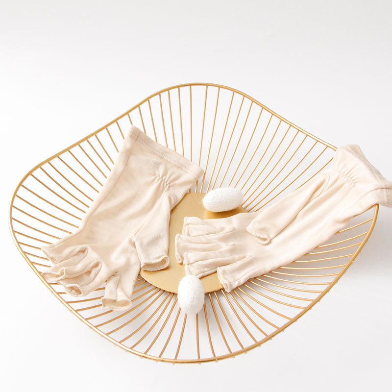 thin mulberry silk finger gloves, view 8 - MRSLM