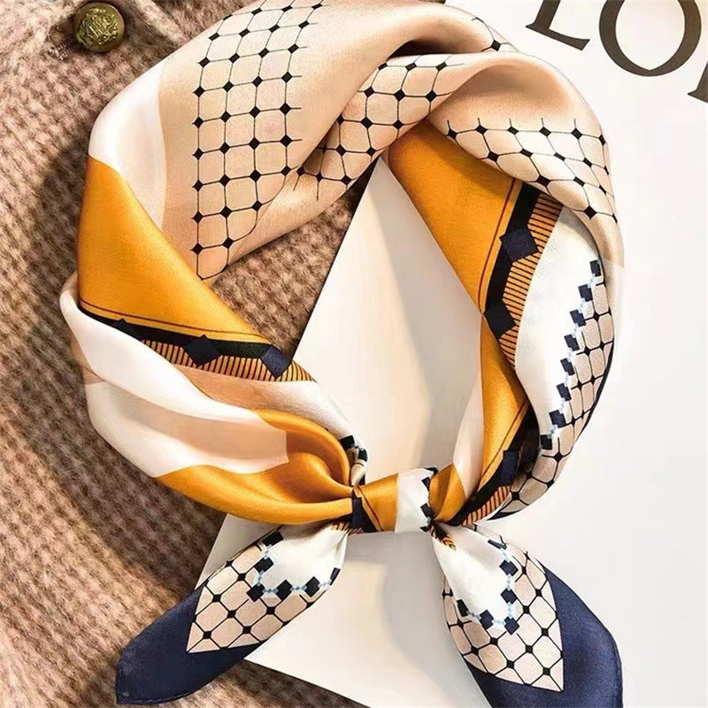 Small square silk scarf, view 7 - MRSLM