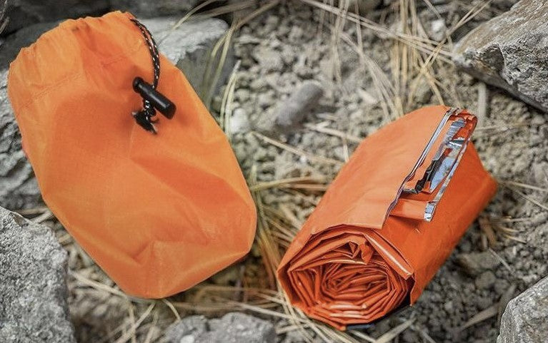 emergency sleeping bag, view 6 - MRSLM