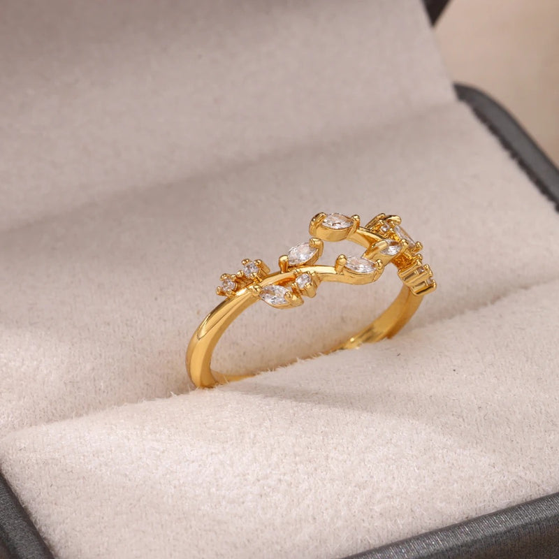 zircon leaf ring, view 5 - MRSLM