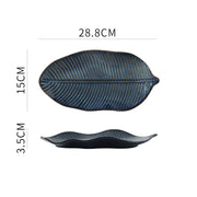 Japanese leaf-shaped ceramic plate, view 2 - MRSLM