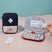 Portable medicine bag, view 10 - MRSLM