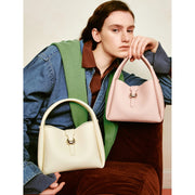 luxury women's leather shoulder bag, view 8 - MRSLM