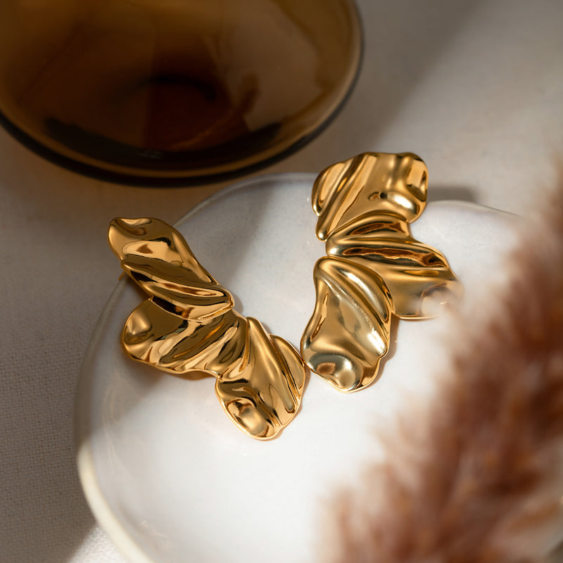 18k gold plated three petal stud earrings, view 4 - MRSLM