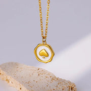 Gold heart pendant necklace, view 3 - MRSLM