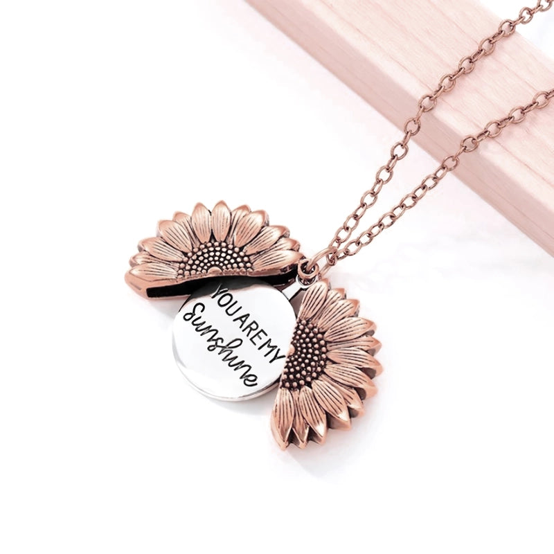 Sunflower pendant necklace, view 4 - MRSLM