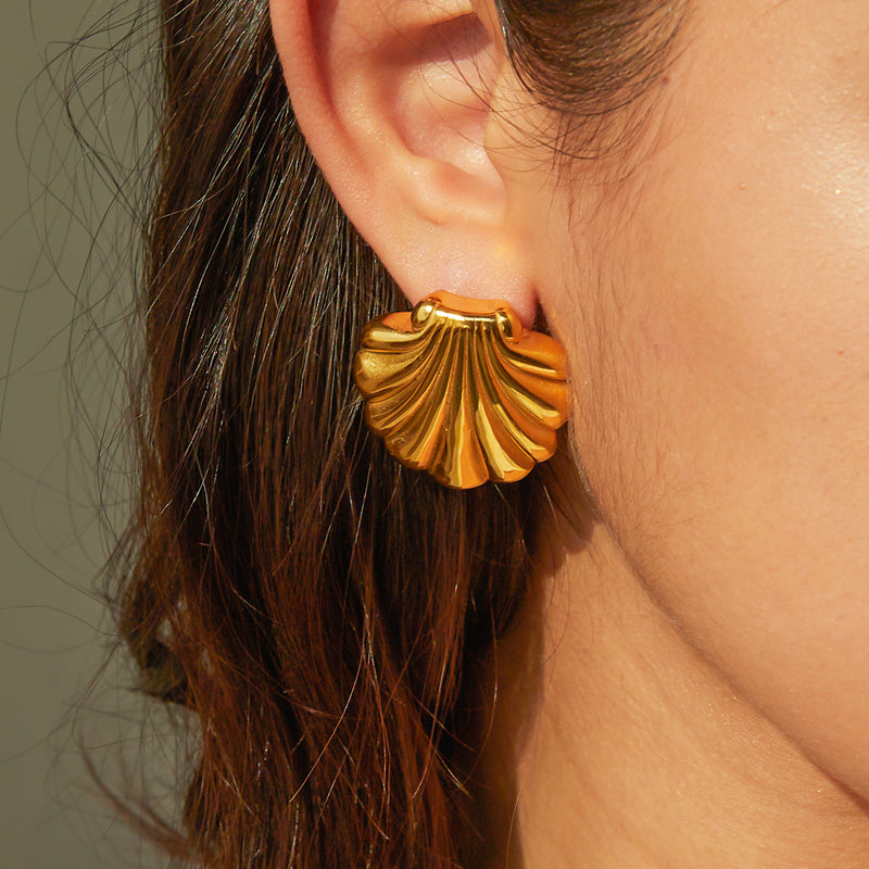 gold shell earrings, view 3 - MRSLM