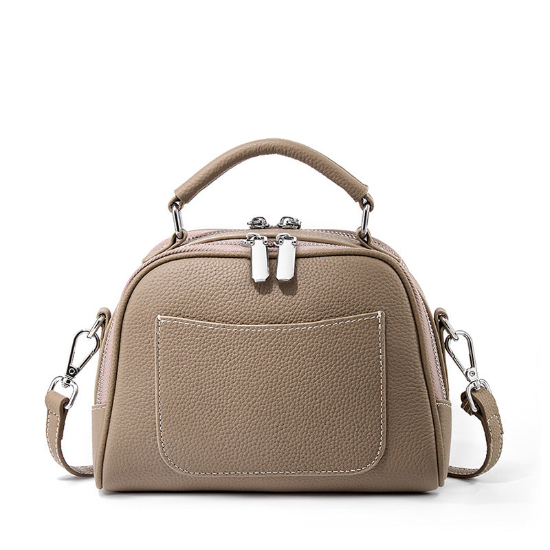 Cowhide leather shoulder bag, view 4 - MRSLM