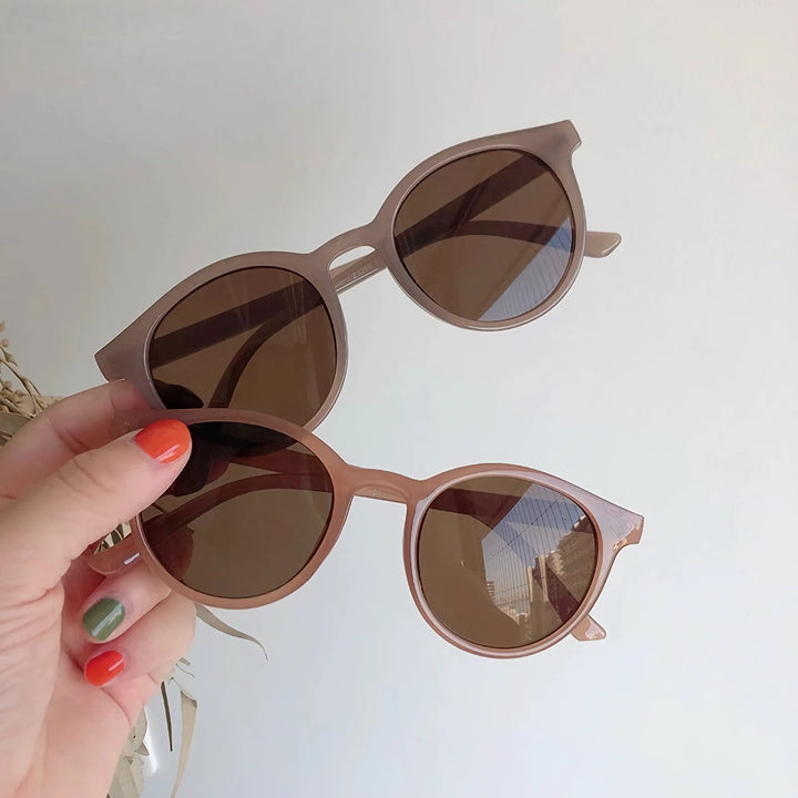 Chic Retro Round Sunglasses for Women