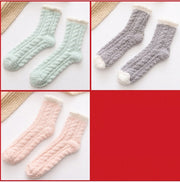 Women's fluffy thermal socks, view 2 - MRSLM