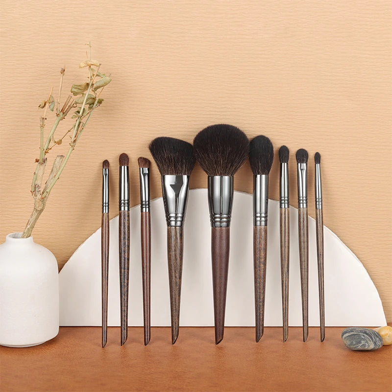 9-piece makeup brush set, view 2 - MRSLM