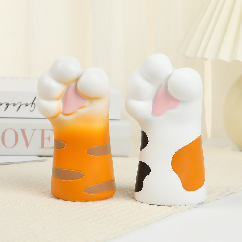 cat paw vase, view 7 - MRSLM