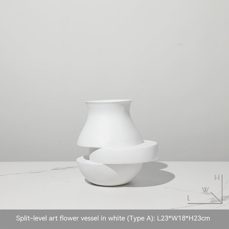 Modern minimalist resin vase, view 2 - MRSLM