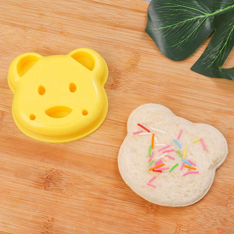 bear-shaped sandwich cutter, view 2 - MRSLM