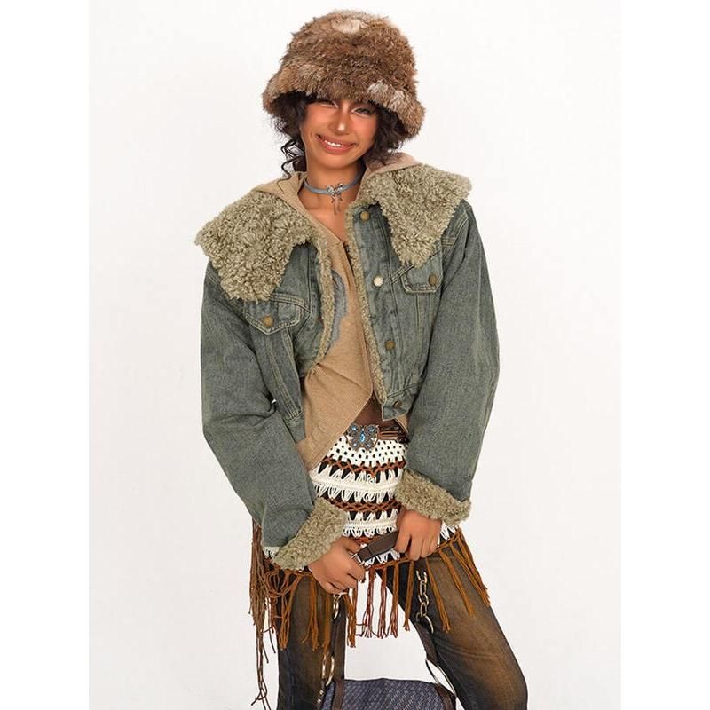 Women's vintage denim lambhair jacket, view 4 - MRSLM
