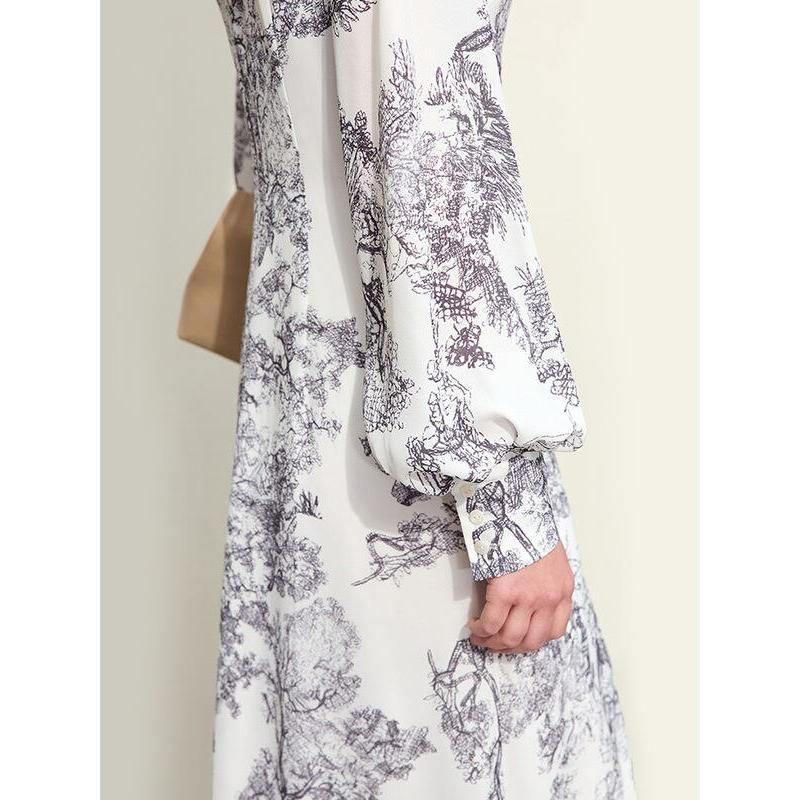 V-neck chiffon dress with Chinese print, view 8 - MRSLM