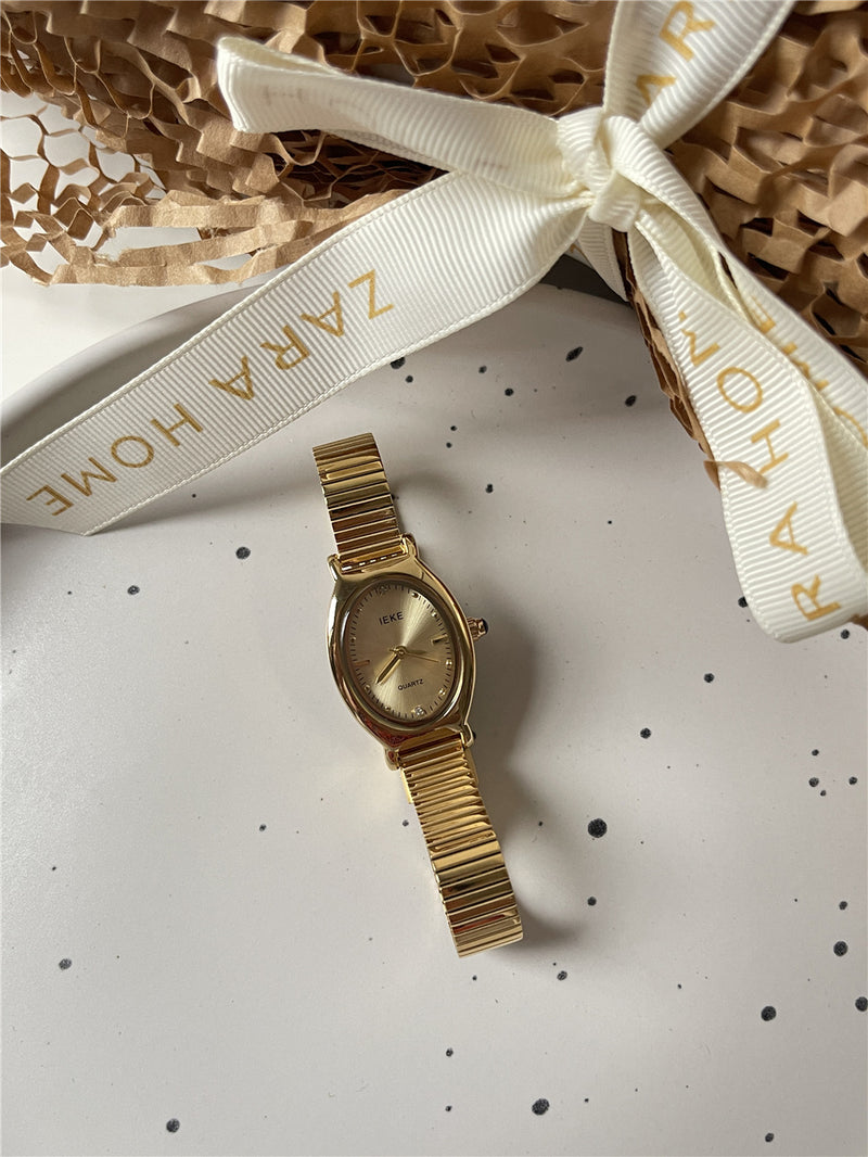 oval quartz watch for women, view 2 - MRSLM