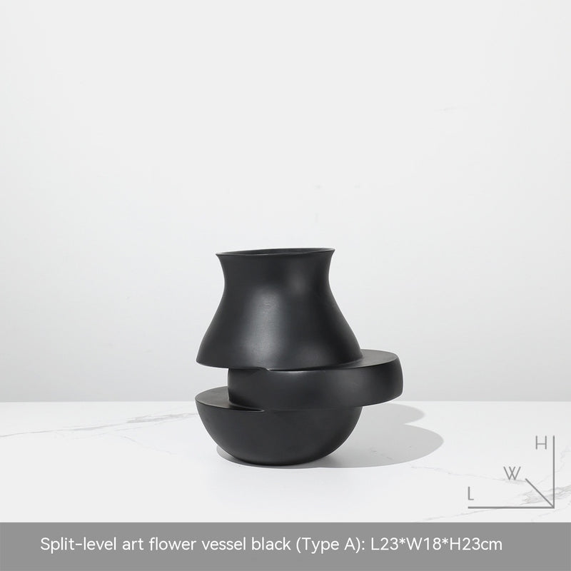 Modern minimalist resin vase, view 3 - MRSLM