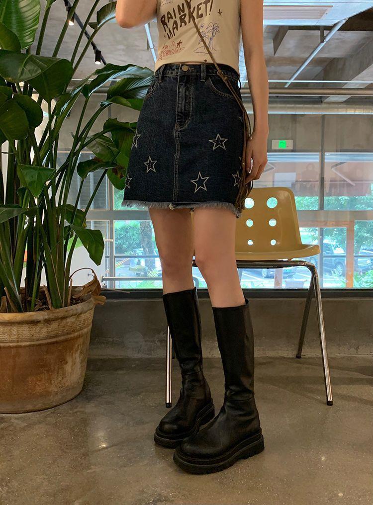 star embroidery denim skirt, view 2 - MRSLM