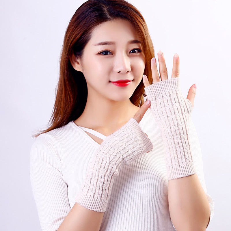 Woolen twisted half finger gloves, view 2 - MRSLM