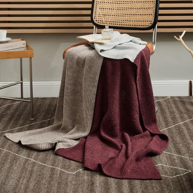 three-color knitted wool-blend blanket - MRSLM
