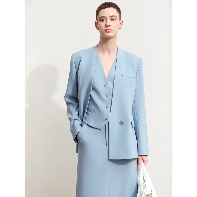 women's v-neck blazer with heart buckle, view 4 - MRSLM
