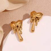 heart-shaped gold stud earrings, view 7 - MRSLM