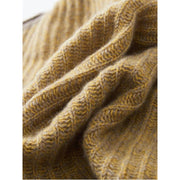 100% cashmere triangle scarf, view 9 - MRSLM