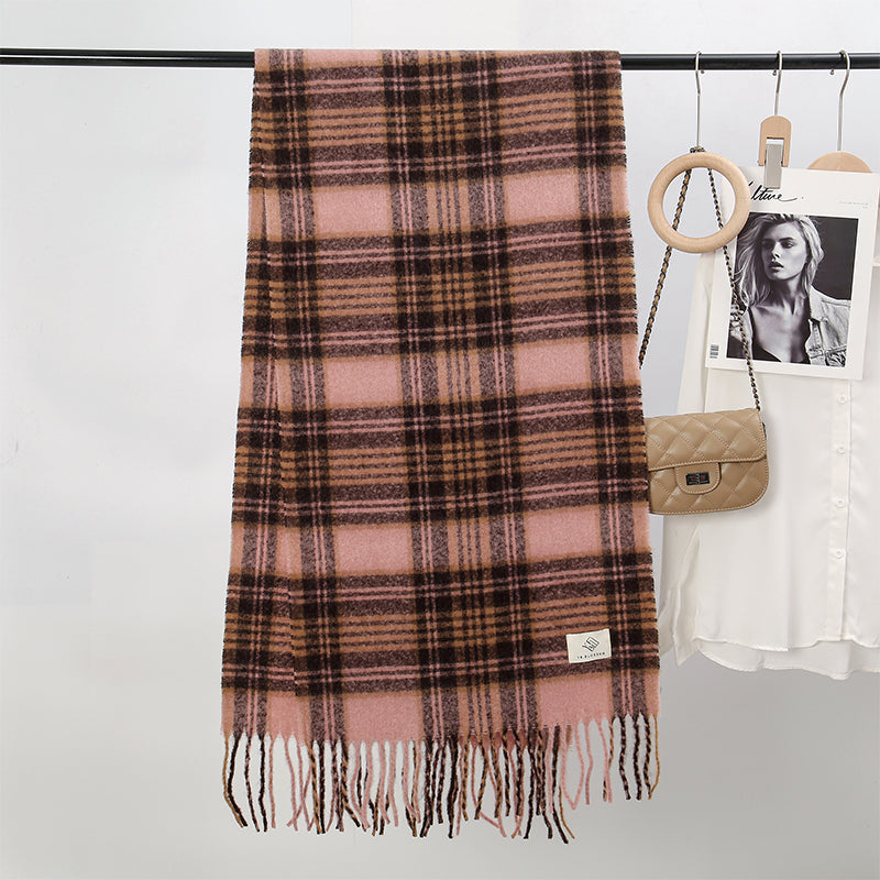 Checkered shawl scarf, thick warm wrap, view 4 - MRSLM