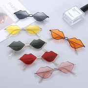 red lips cat eye sunglasses, view 11 - MRSLM