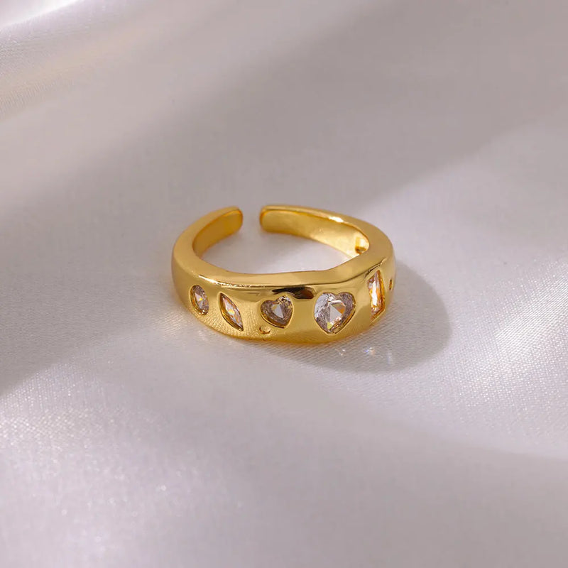 Gold cubic zirconia heart wedding band, view 4 - MRSLM
