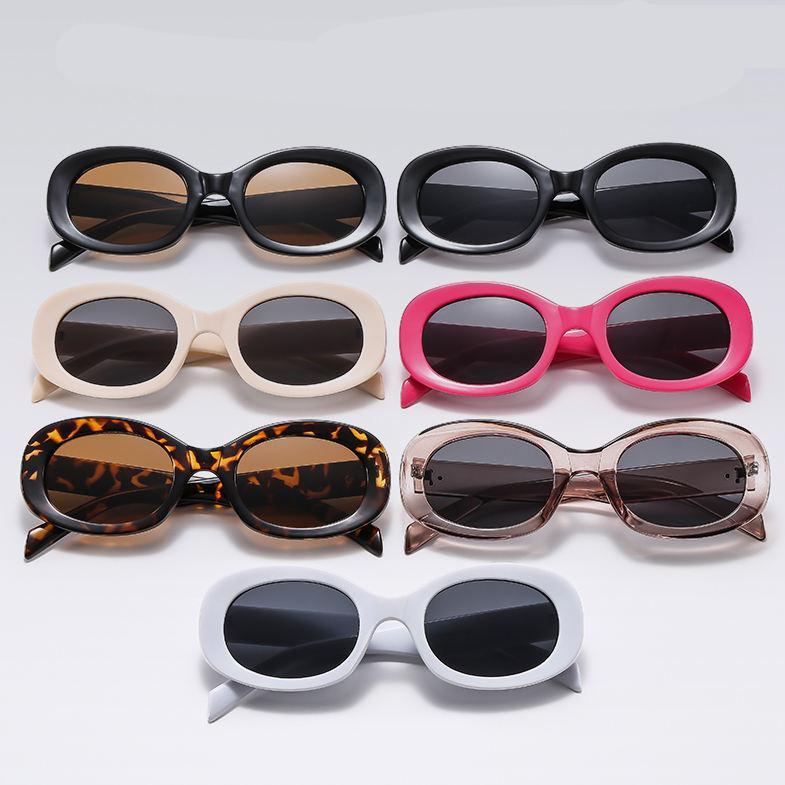 Retro oval sunglasses for women, view 10 - MRSLM