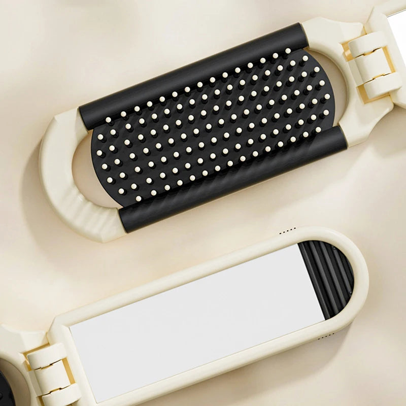 portable folding hairbrush, view 2 - MRSLM