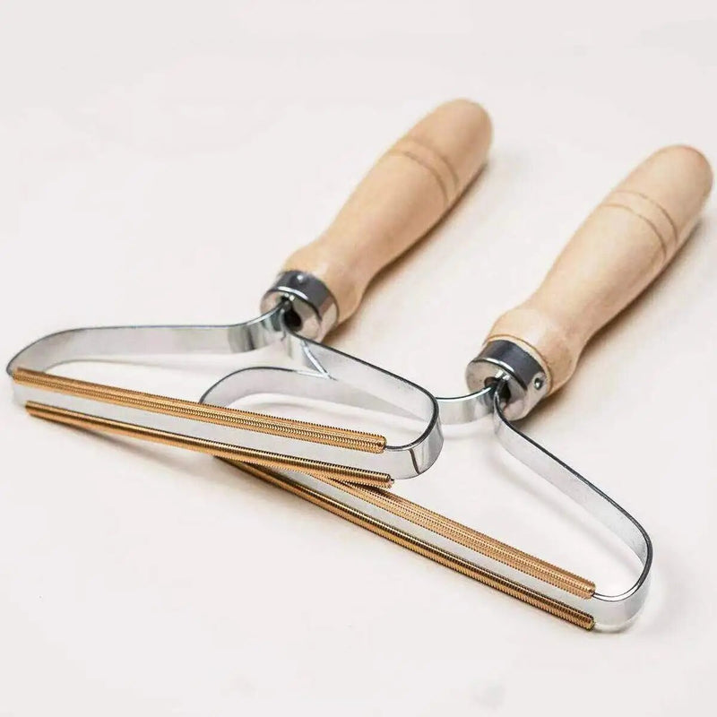 portable hair remover brush, view 5 - MRSLM