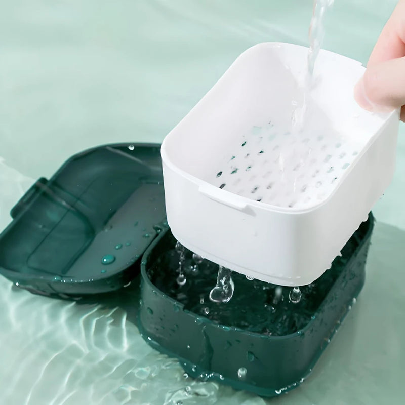orthodontic retainer cleaning case, view 7 - MRSLM