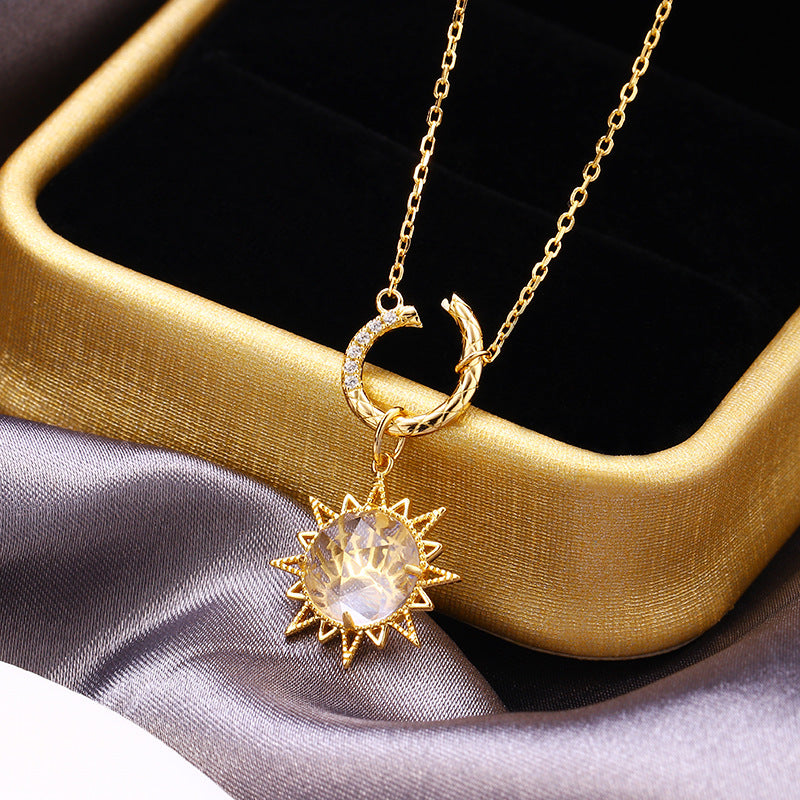 Retro silver sun pendant - MRSLM