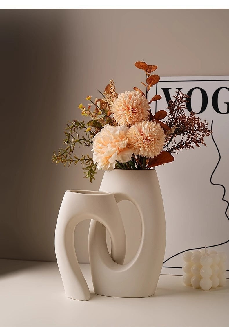 ceramic abstract vase, view 8 - MRSLM