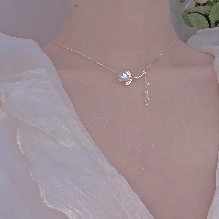 Original Design French Tulip Necklace Femininity