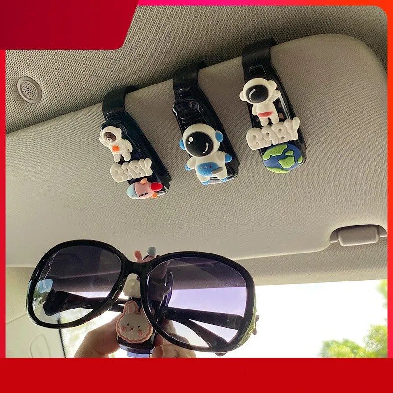 Compact car sun visor organizer with sunglasses holder, view 12 - MRSLM